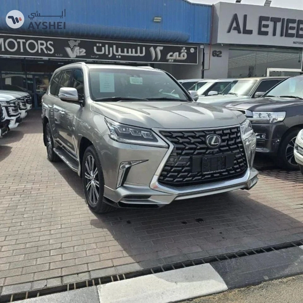  Lexus LX 570 LEXUS LX570 MODEL 2021 KM 78000 - AED 268,000