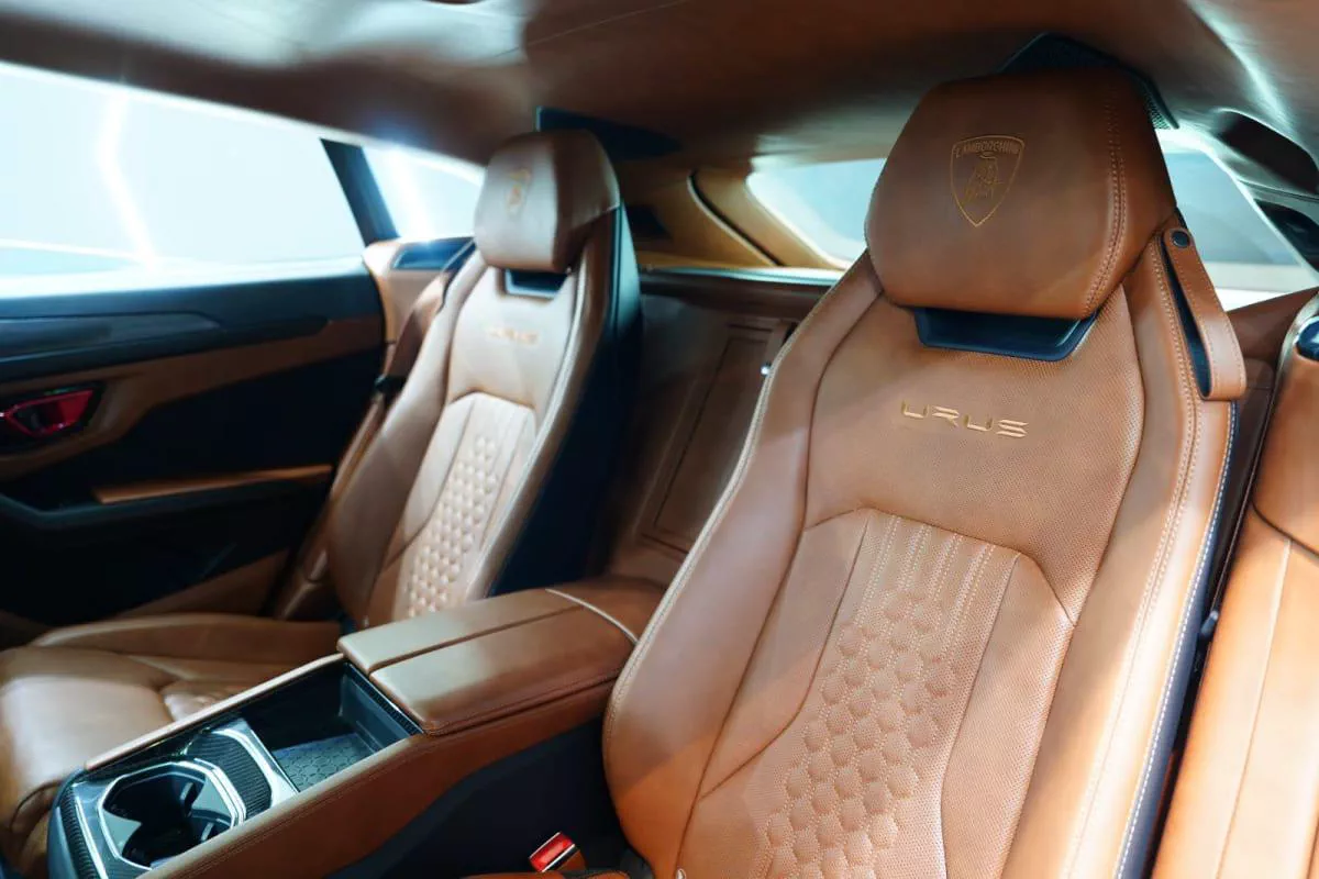 Lamborghini Urus S 60th Anniversary-6-6