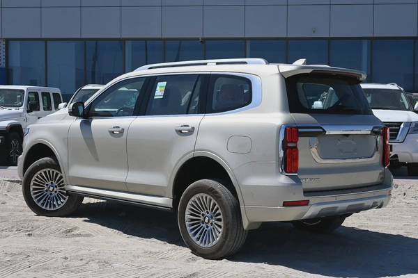 TANK 500 Signature 2026 GCC Specs