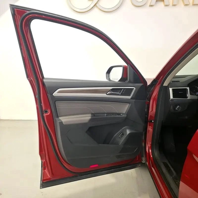 AED 1018 PM | VOLKSWAGEN TERAMONT 2021 | FULL AGENCY SERVICE HISTORY | COMFORTLINE | 7-SEATER | GCC-13