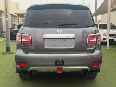 Nissan Patrol LE Titanium 2018 | GCC Specs | V8 Engine-6