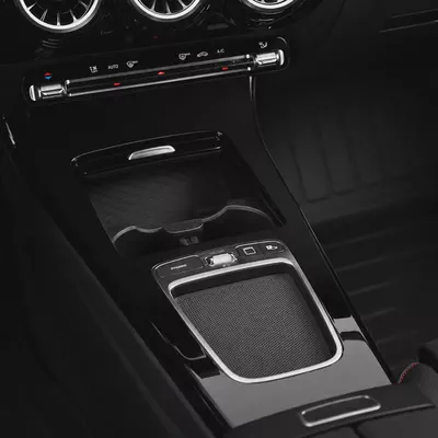AED 1,915 P.M • 0% Downpayment • Mercedes-Benz A200d • 1 Year Warranty-7