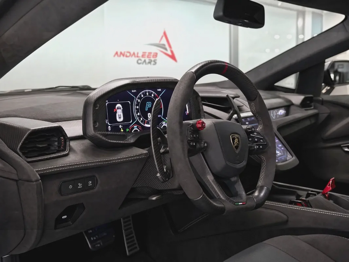 AED 30,400 P.M | 0% DOWN PAYMENT | LAMBORGHINI REVUELTO CARBON EDITION | 6.5L V12 HYBRID – 1,001 HP
