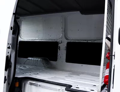 Nissan Urvan Nissan Urvan Van | 2.5 L | 2023 | GCC | Accident-Free | In Excellent Condition | 958 P.M-9