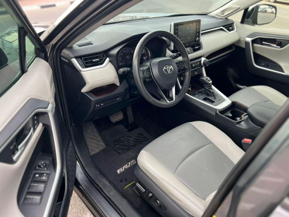 Toyota RAV4 2020 Toyota Rav4 Limited Edition 2.5L V4 - Rear Camera & Sensor  - Leather Seats-9-0