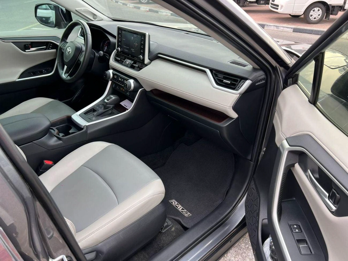 Toyota RAV4 2020 Toyota Rav4 Limited Edition 2.5L V4 - Rear Camera & Sensor  - Leather Seats-12-0