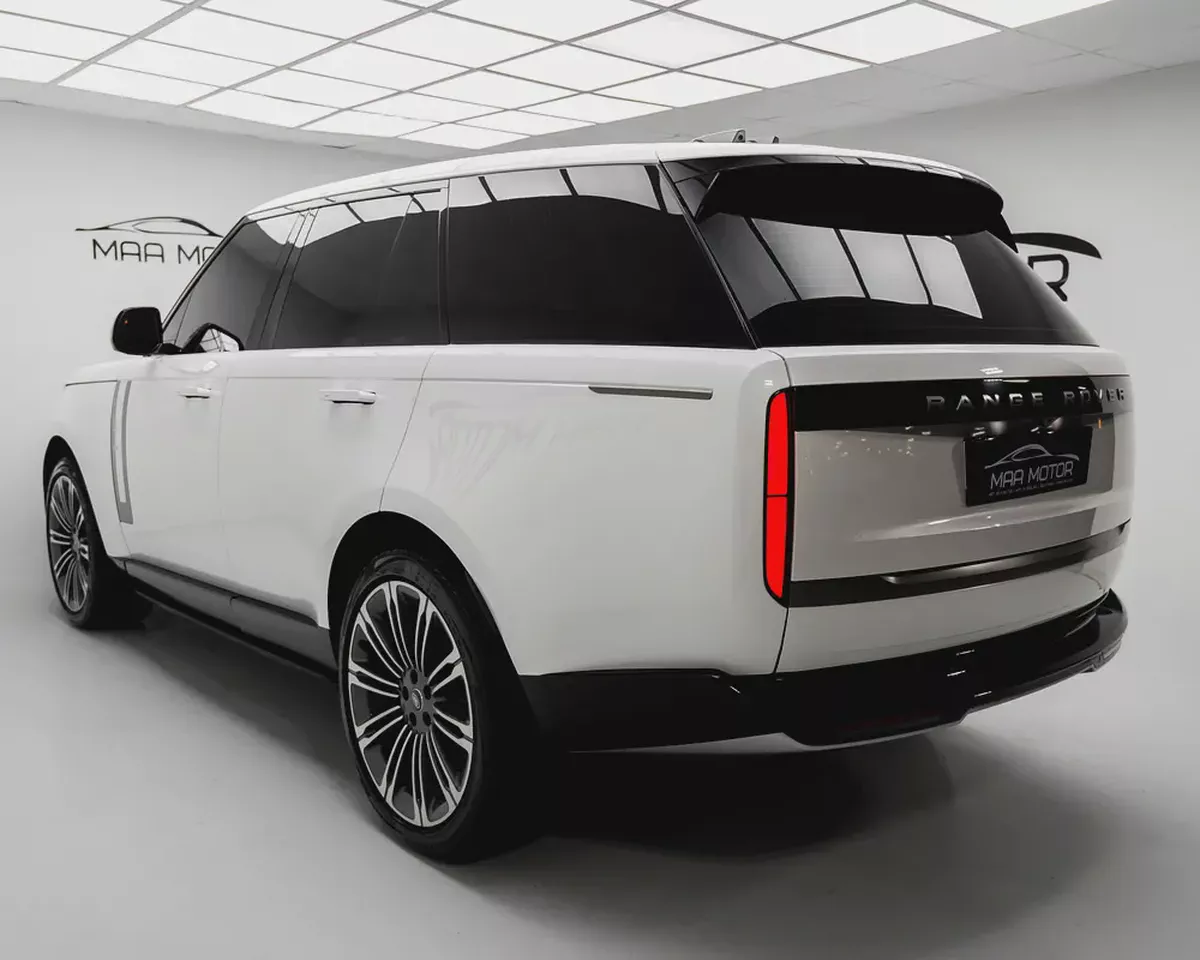 Land Rover Range Rover HSE 2024 GCC Specs-5-5
