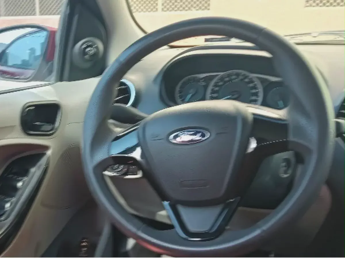 Ford Figo 2016 Base GCC Specs-3-3