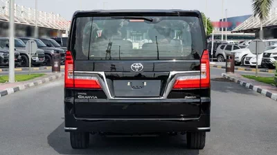 Toyota Granvia PREMIUM 3.5P AT MY2023 – BLACK-4