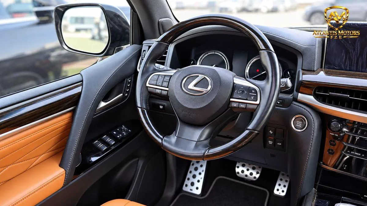 Lexus LX570 SIGNATURE BLACK EDITION-13-0