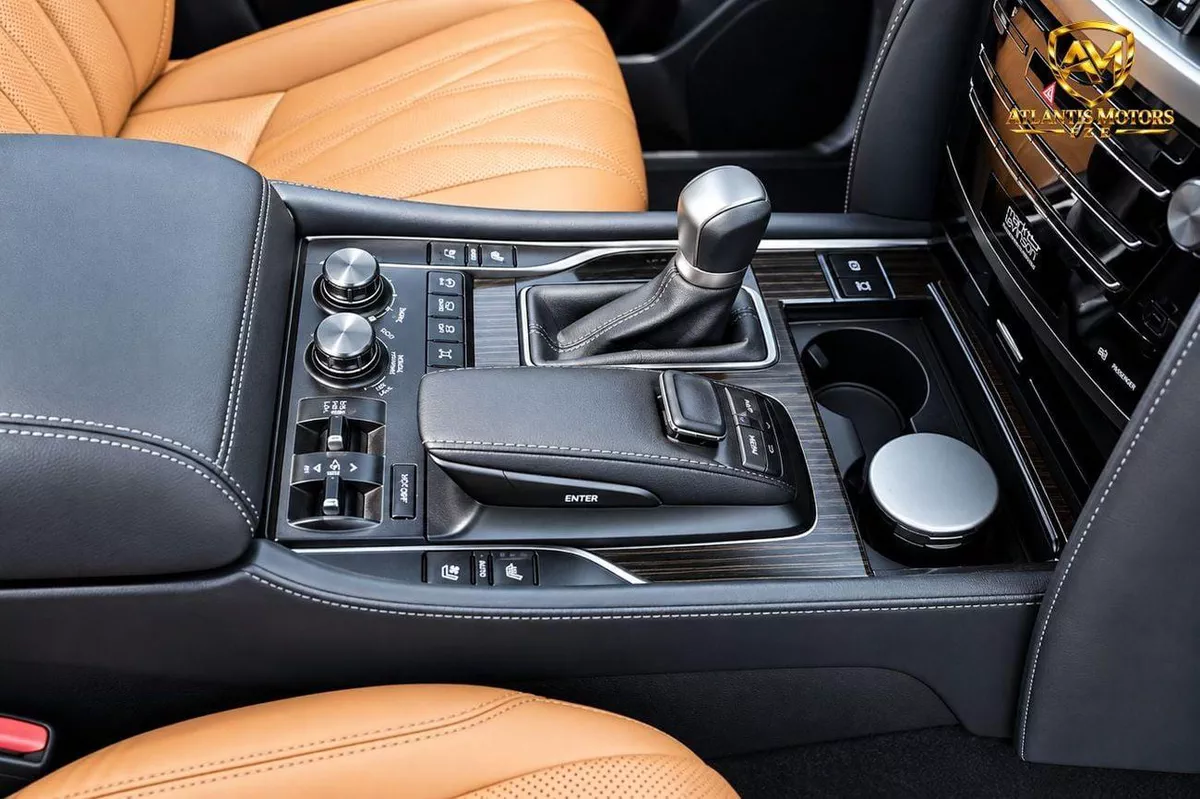 Lexus LX570 SIGNATURE BLACK EDITION-23-0