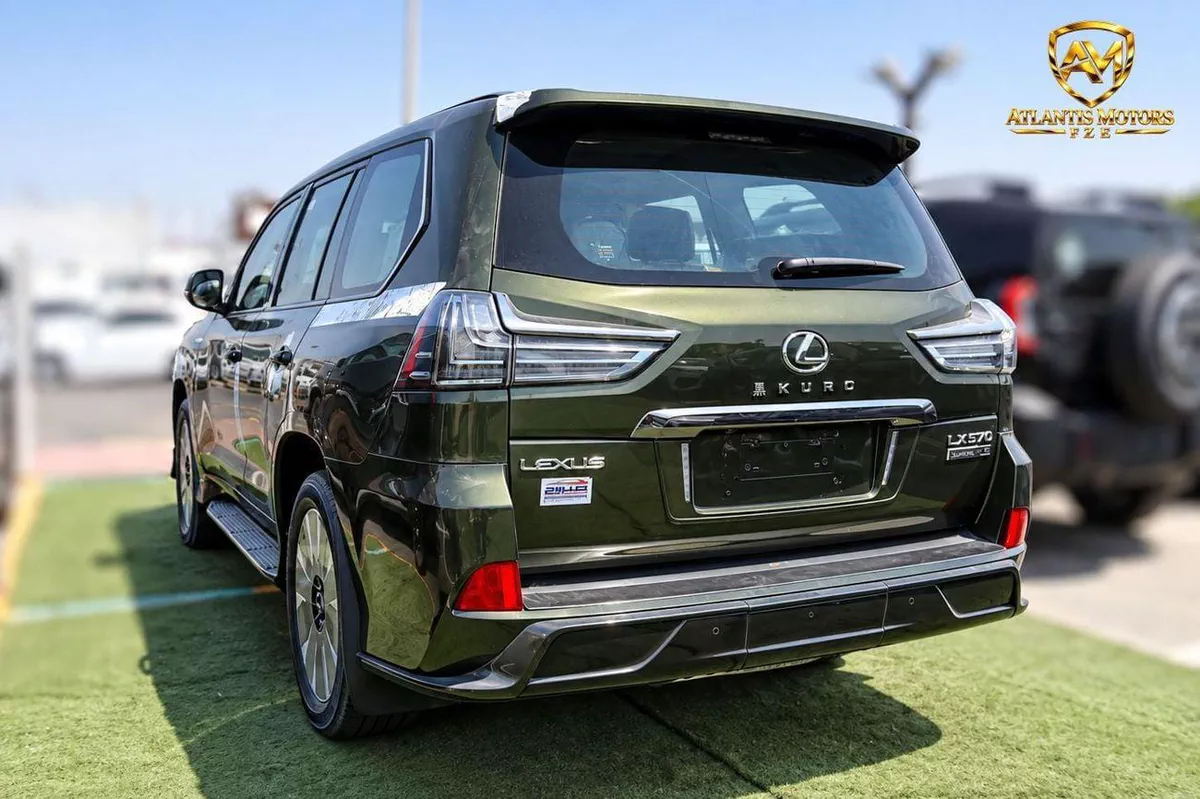 Lexus LX570 SIGNATURE BLACK EDITION-3-0