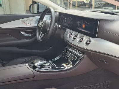 Mercedes-Benz CLS400d 2019 full option  low km-11