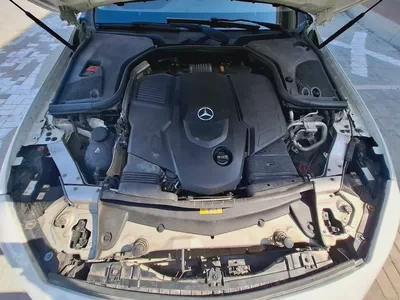 Mercedes-Benz CLS400d 2019 full option  low km-15