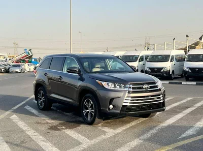Toyota Highlander LE 2019 Toyota Highlander Mid Option 2.7L V4 - Rear Camera - Leather SEATS-0