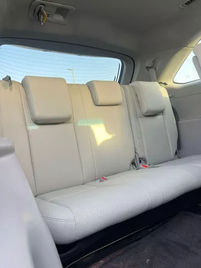 Toyota Highlander LE 2019 Toyota Highlander Mid Option 2.7L V4 - Rear Camera - Leather SEATS-15