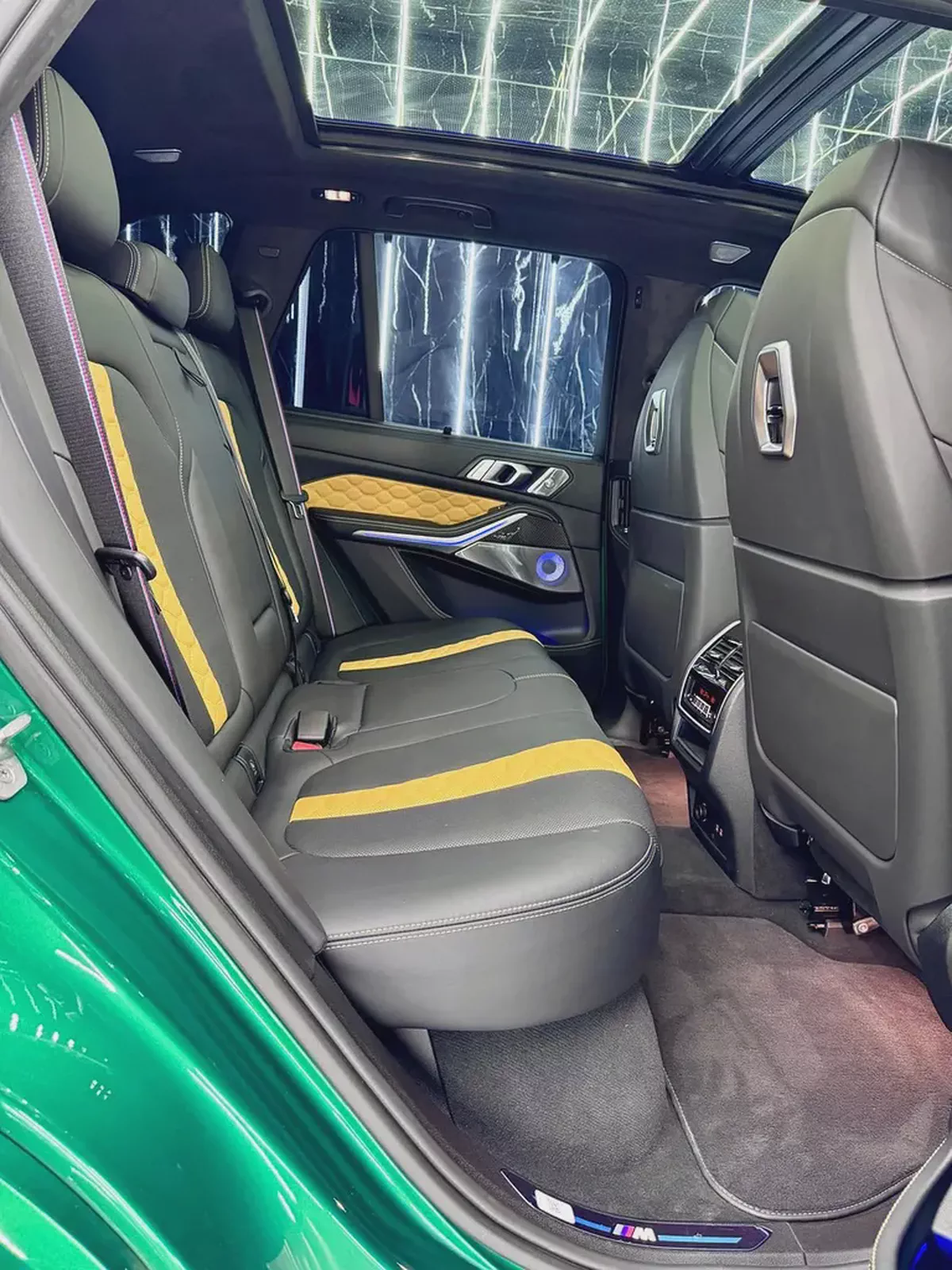 Low Mileage | GCC | AGMC Warranty & Service 07/2028 | AGMC Full Service History-19-19