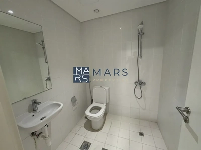 Luxurious 3 bedrooms bigger layout available for rent in nasma residence for 100,000 AED yearly-10