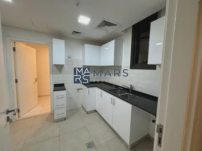 Luxurious 3 bedrooms bigger layout available for rent in nasma residence for 100,000 AED yearly-4