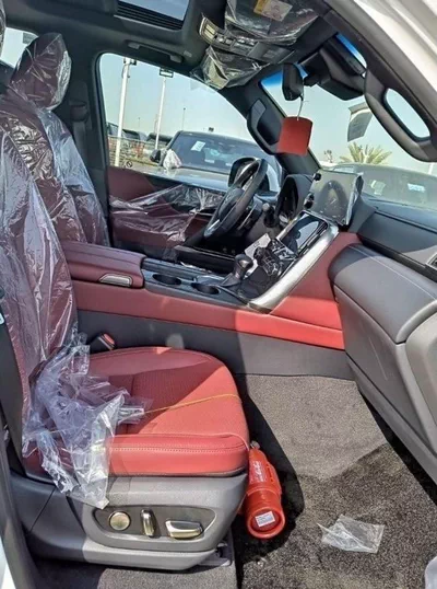 Lexus LX600 SIGNATURE LEXUS LX 600 SIGNATURE-- 7 SEATER-11