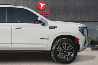 GMC Yukon 2022-14