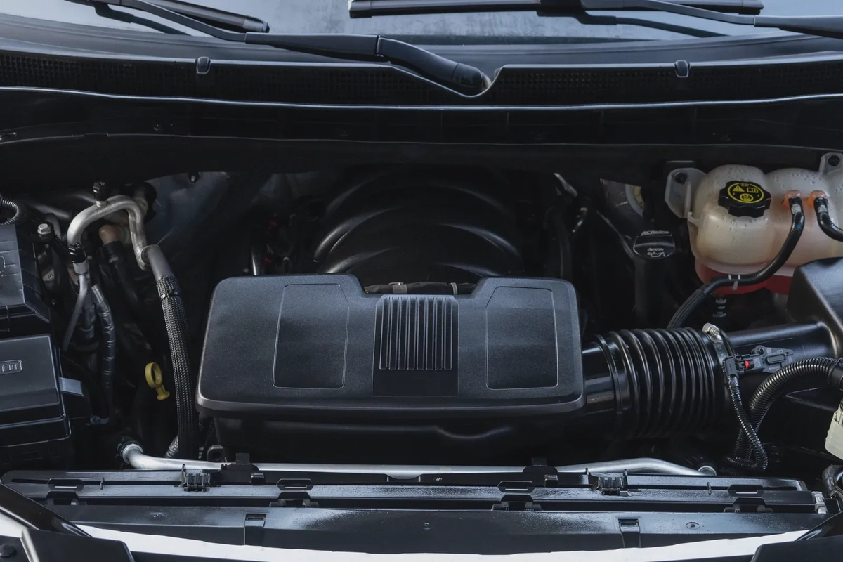 GMC Yukon 2022-17-17