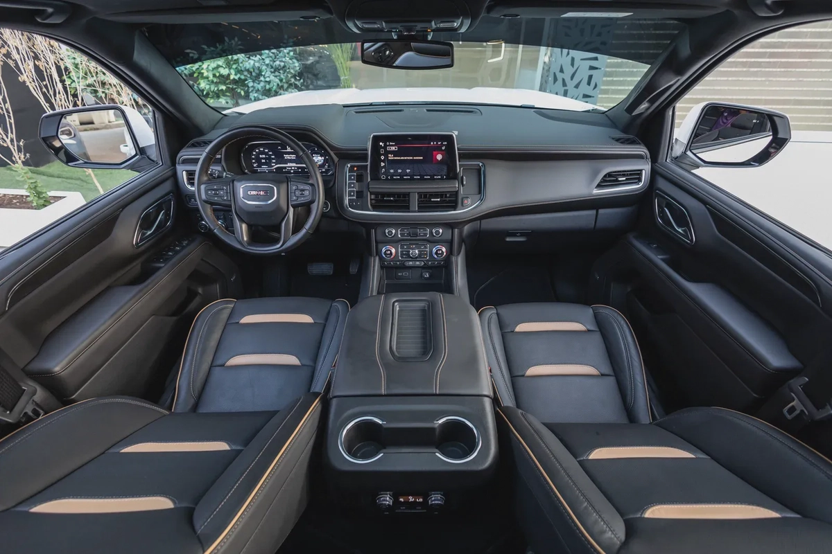 GMC Yukon 2022-4-4