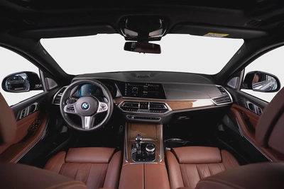 BMW X5 M50i GCC-AGMC Full Service History-BMW Individual Interior-Aero Dynamic Package-9