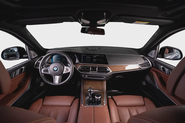 BMW X5 M50i GCC-AGMC Full Service History-BMW Individual Interior-Aero Dynamic Package