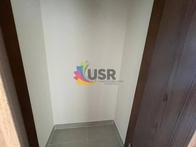 SEAVIEW 2BR WITH BALCONY OPEN KITCHEN FOR 136K-10