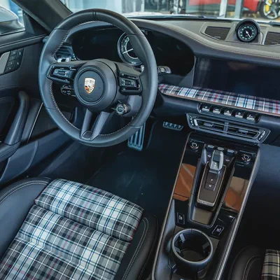2025 Porsche 911 Turbo S 50th Anniversary-8
