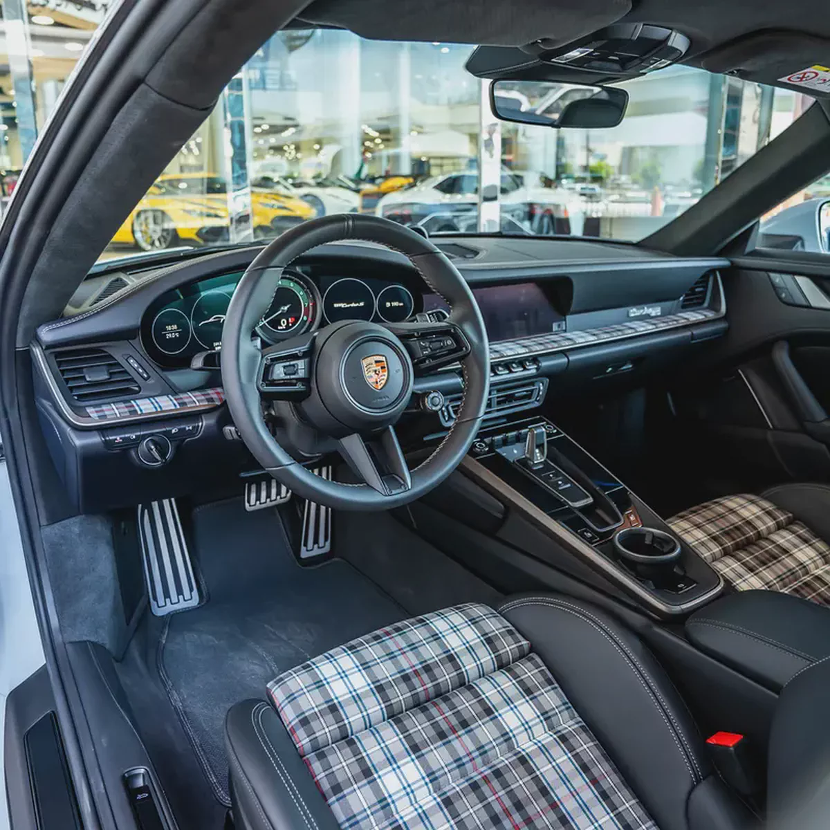 2025 Porsche 911 Turbo S 50th Anniversary-6-6