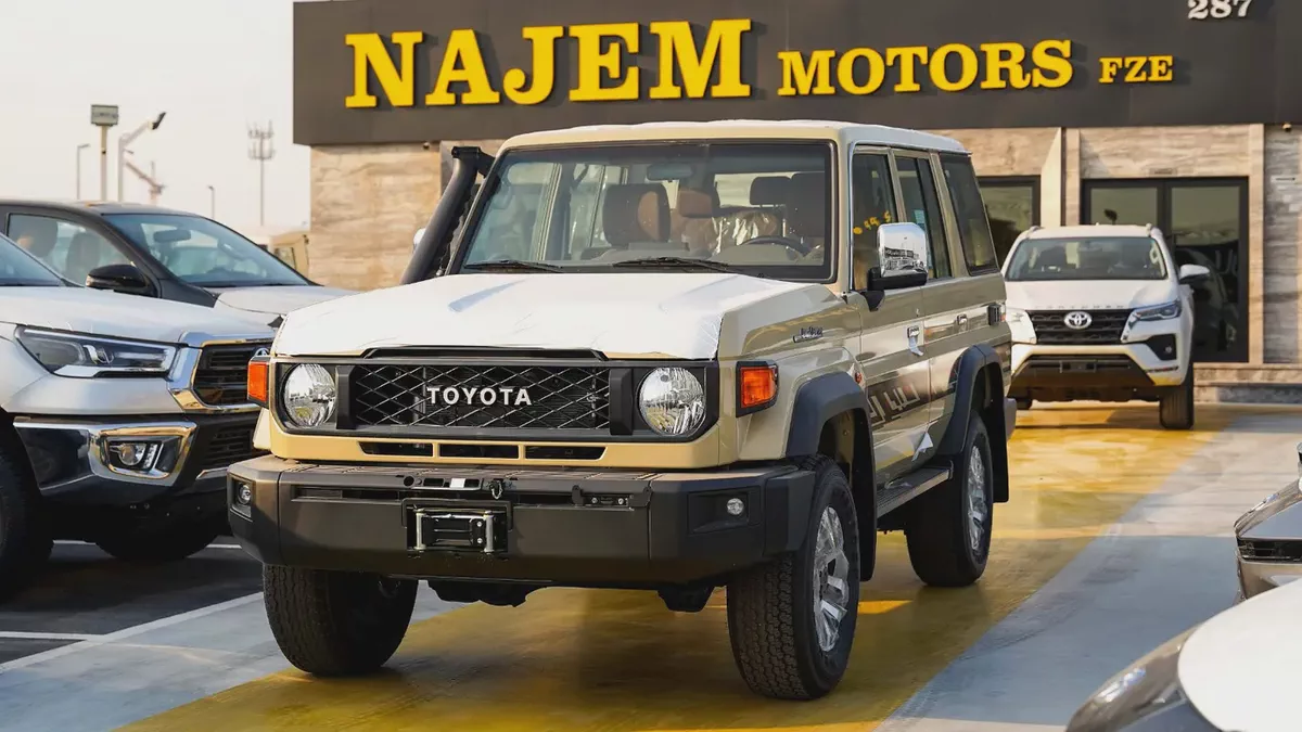 2026 Toyota Land Cruiser 70 Series LC 76 LX GCC Specs-1-1