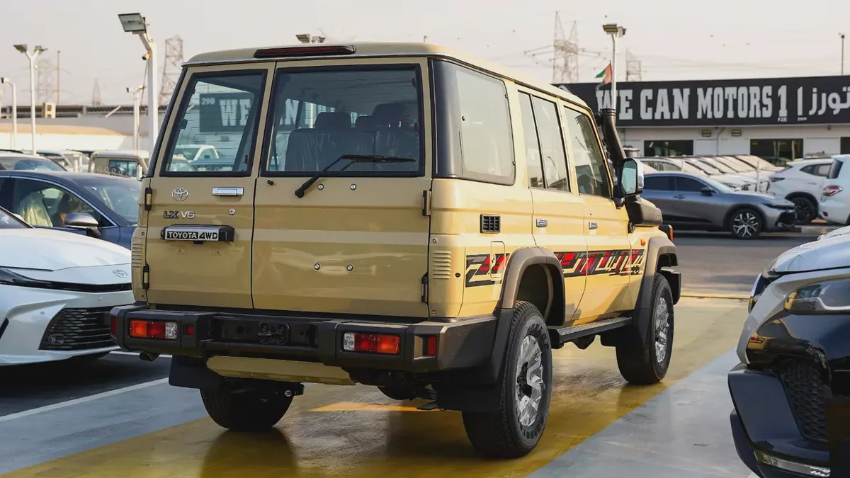 2026 Toyota Land Cruiser 70 Series LC 76 LX GCC Specs-4-4