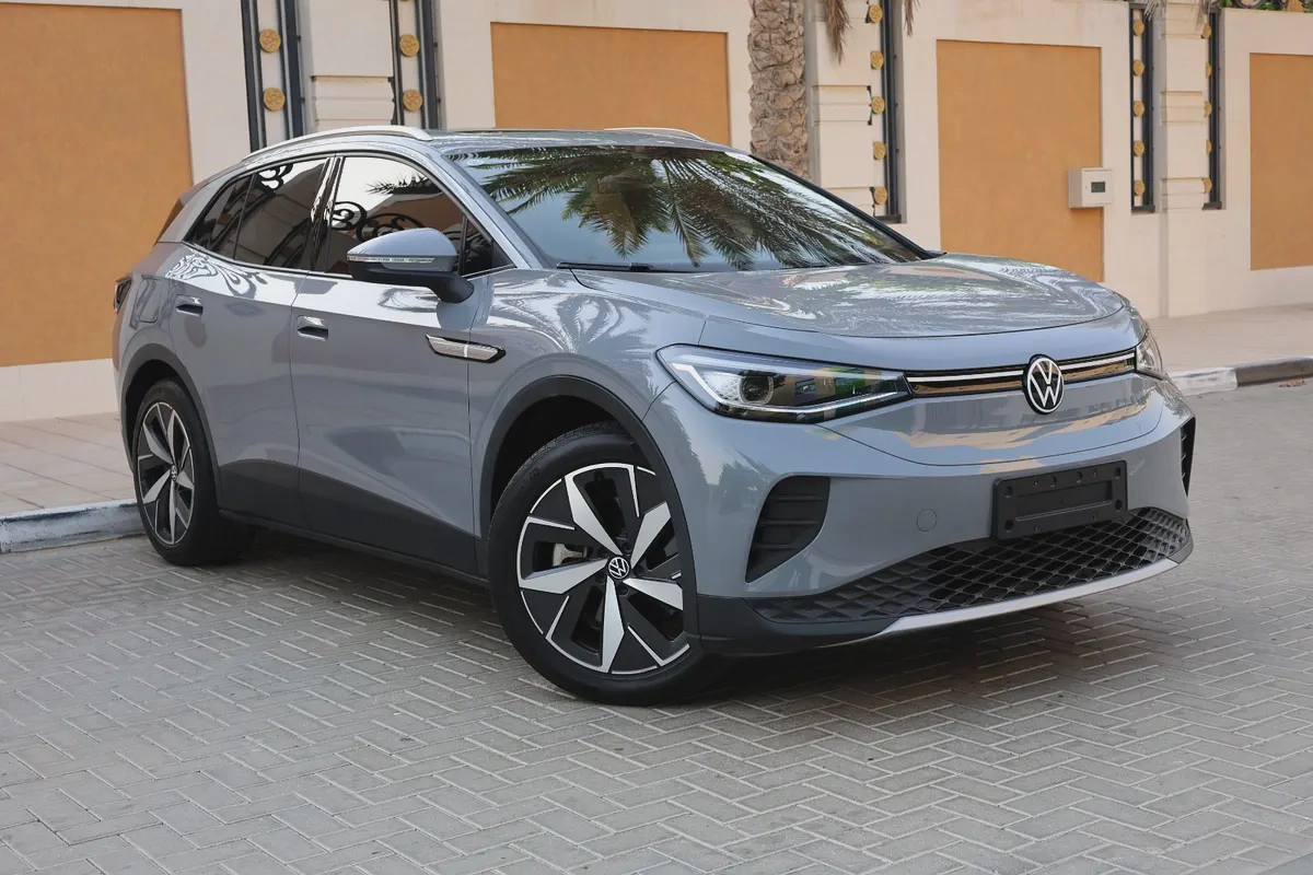 Volkswagen ID.4-2022-33000km-UNDER WARRANTY-GCC SPECS-1-1