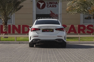 Mercedes-Benz A-Class 200 2021-3