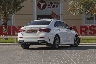 Mercedes-Benz A-Class 200 2021-13