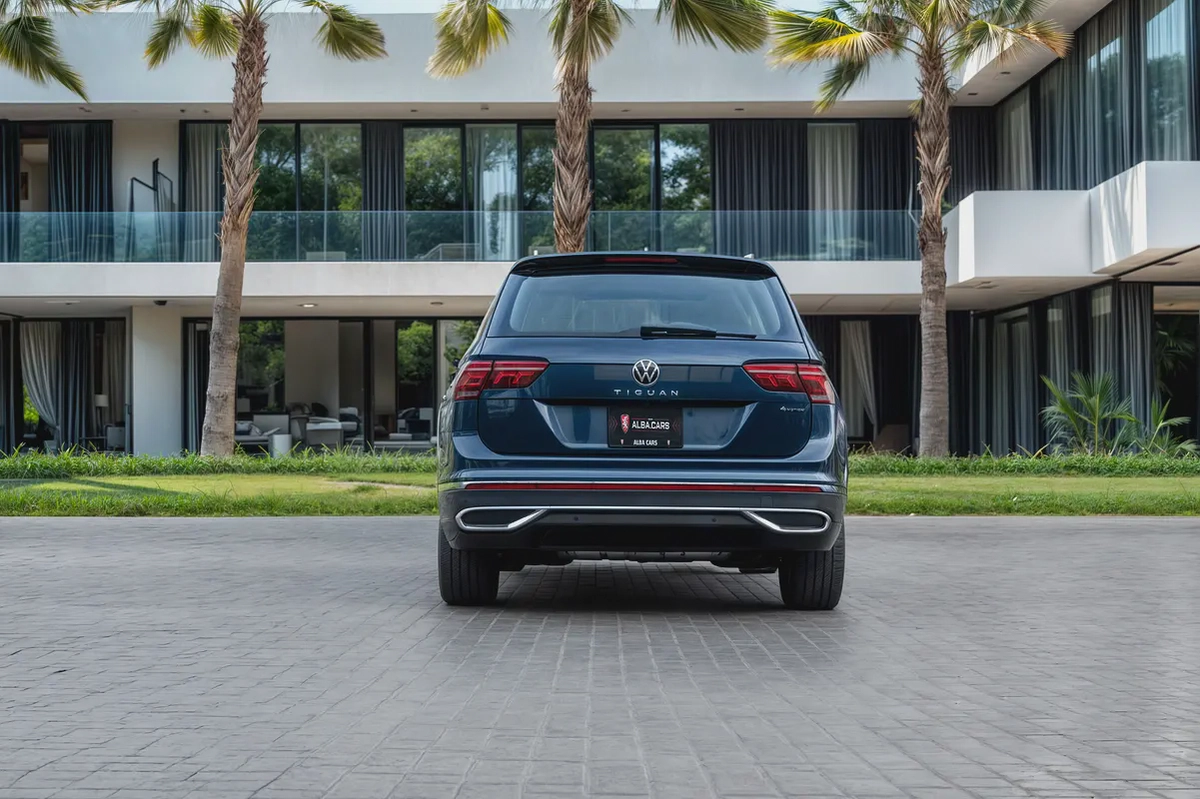 1,792 P.M |  Tiguan Elegance | 0% Downpayment | Agency Warranty!-4-4