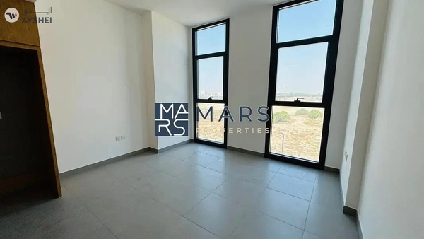 Freshly Designed Studio for Urban Living