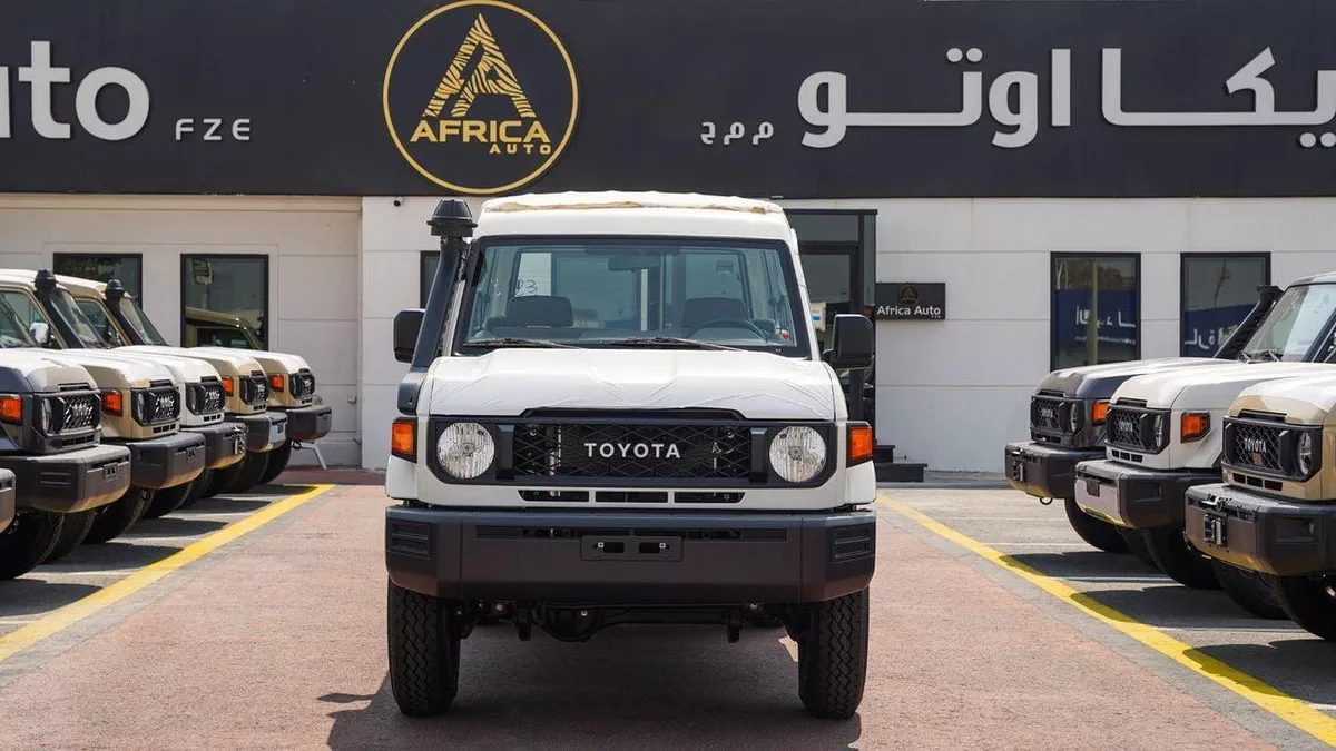 Toyota Land Cruiser 40 TOYOTA LAND CRUISER 70 HARD TOP 78 LC78 4.0L MT 26 YM-1-0