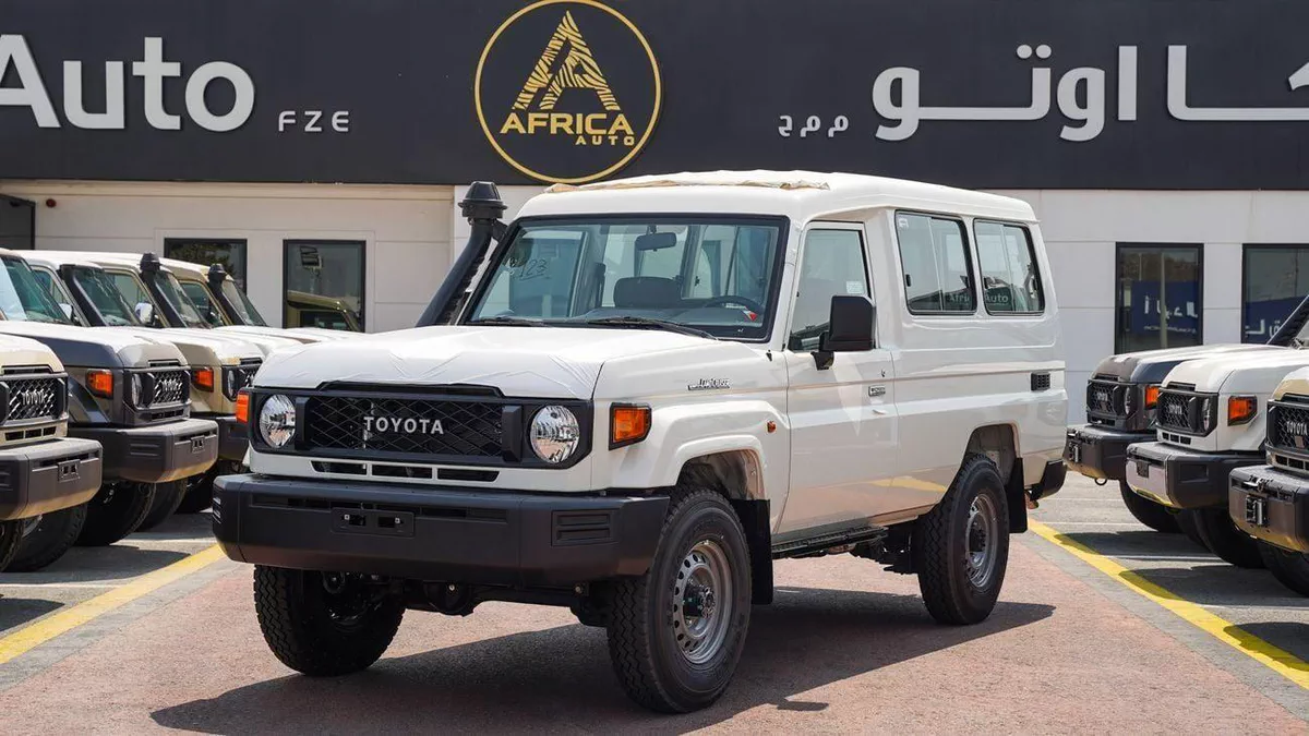 Toyota Land Cruiser 40 TOYOTA LAND CRUISER 70 HARD TOP 78 LC78 4.0L MT 26 YM-2-0