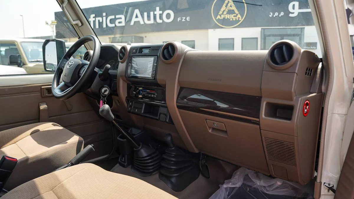 Toyota Land Cruiser 40 TOYOTA LAND CRUISER 70 HARD TOP 78 LC78 4.0L MT 26 YM-8-0