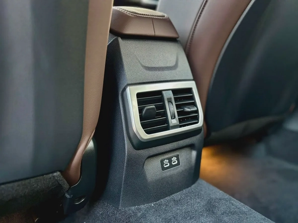 2025 BMW 225i - Chinese Specs - Brand New!