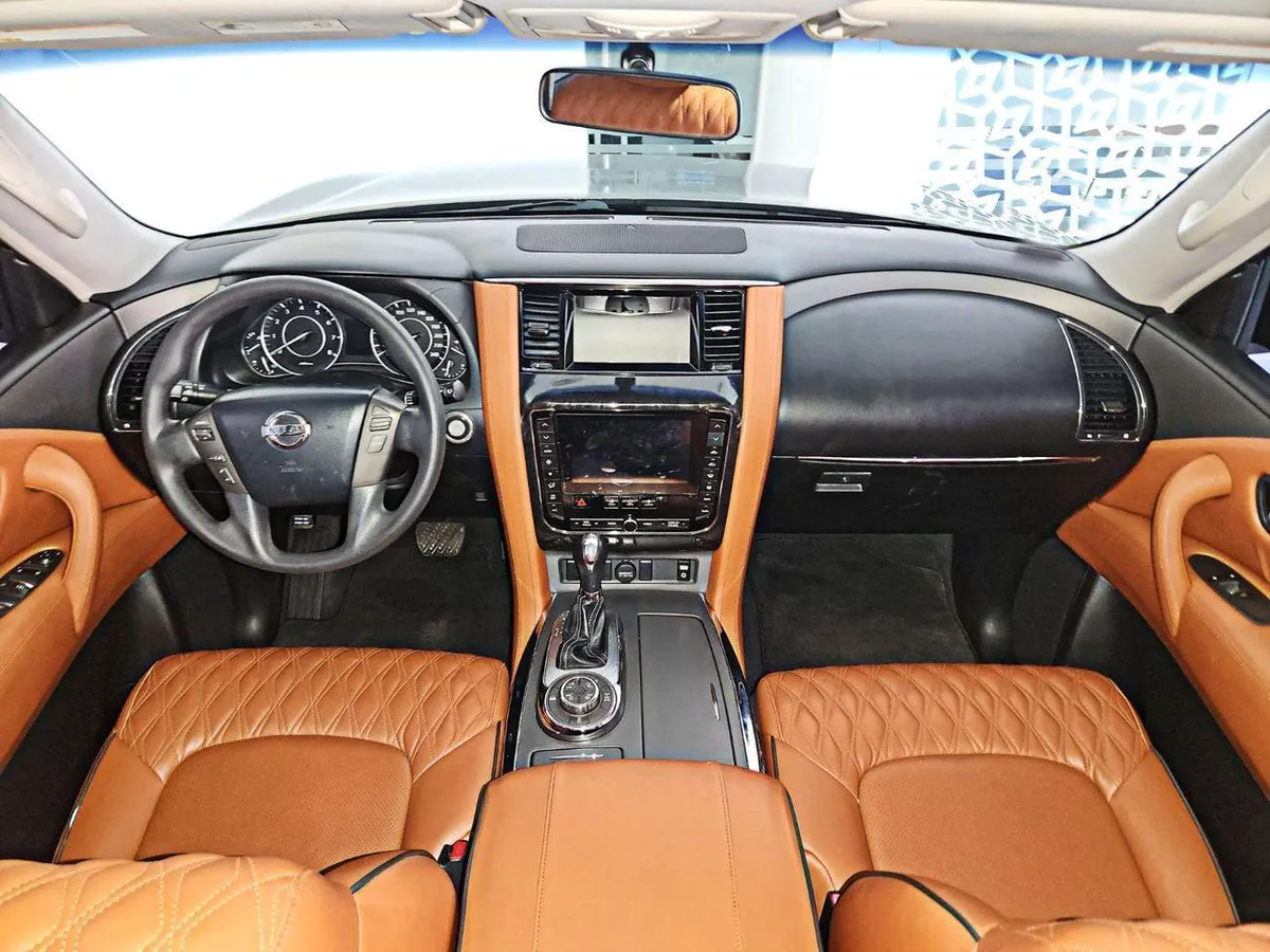 Nissan Patrol SE T1 V6 4.0L-6CYL GCC EXCELLENT CONDITION-9-0