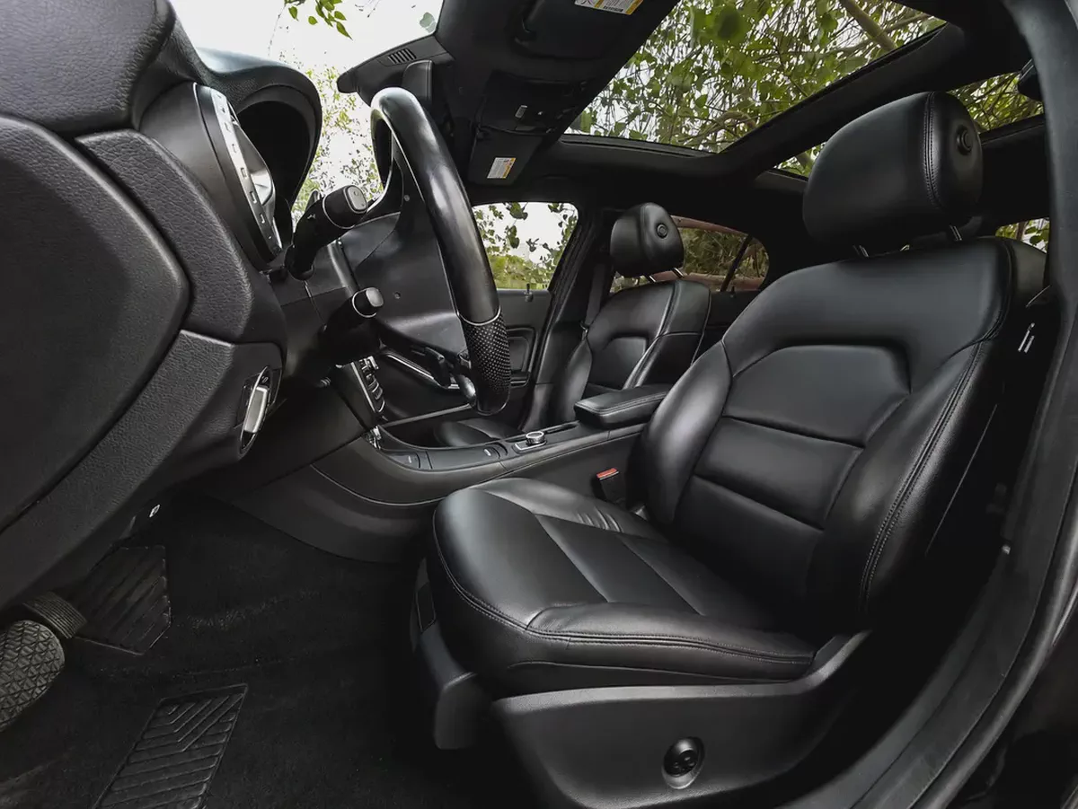Mercedes-Benz GLA 250 4MATIC 2015 | Canadian Specs | Well Maintained-6-6