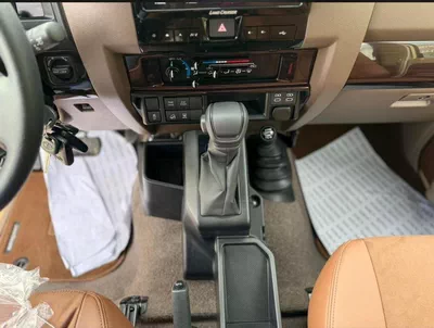Toyota Land Cruiser 70 HT VXR TOYOTA LANDCRUISER LC71 MODEL 2026 4.0 PETROL ENIGINE WITH 6 CYLINDER OMAN SPECS-6