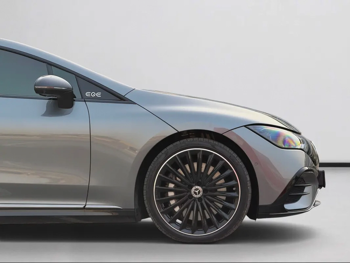 AGENCY WARRANTY | LONG RANGE | HYPERSCREEN | MERCEDES EQE 350+ AMG | FULL AGENCY SERVICE HISTORY-11-11