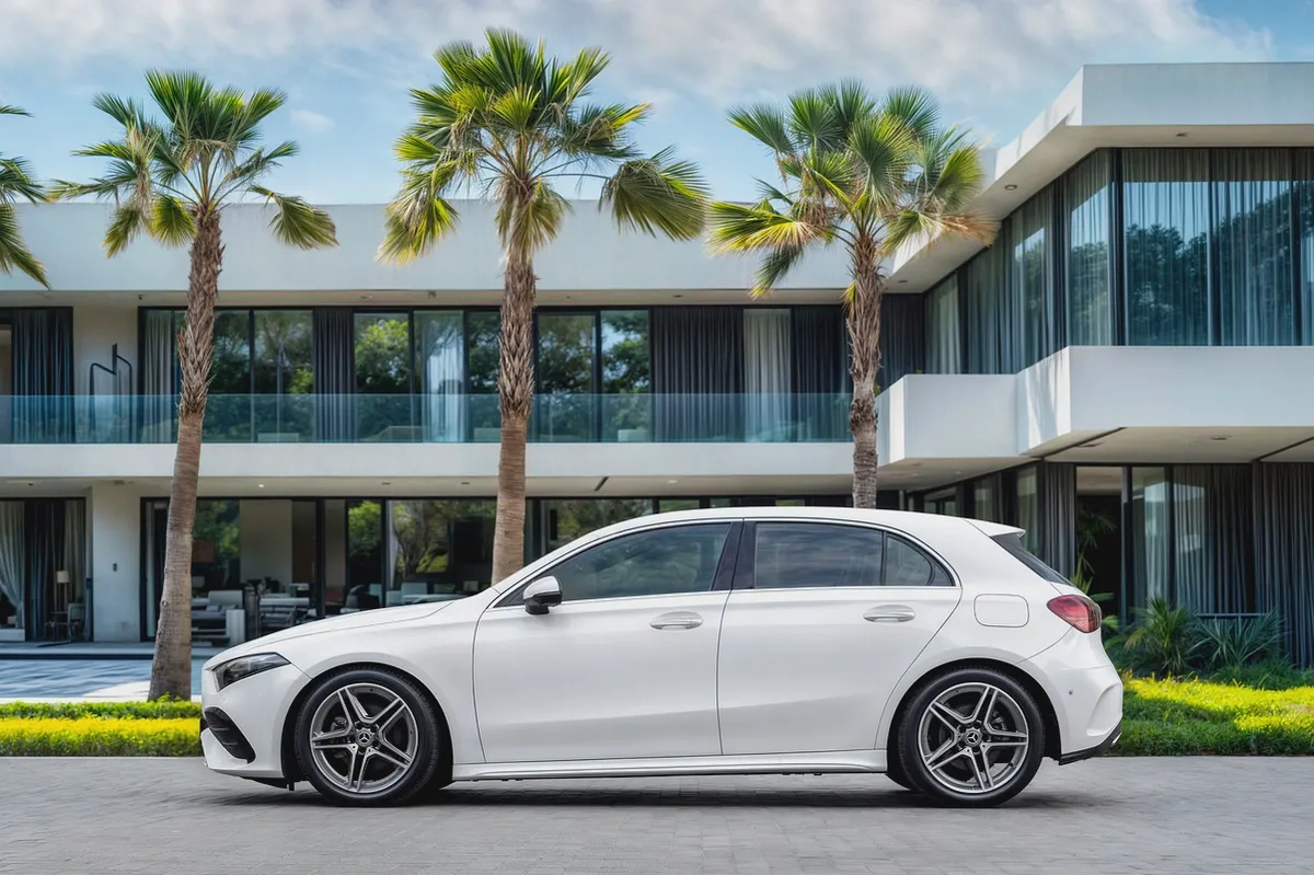 2,253 P.M |  A200 AMG Line | 0% Downpayment | Perfect Condition!-1-1