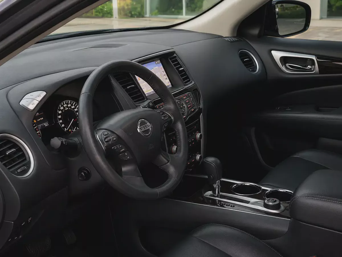 AED 901 P.M | Nissan Pathfinder SV 2016 GCC Specs-12-12