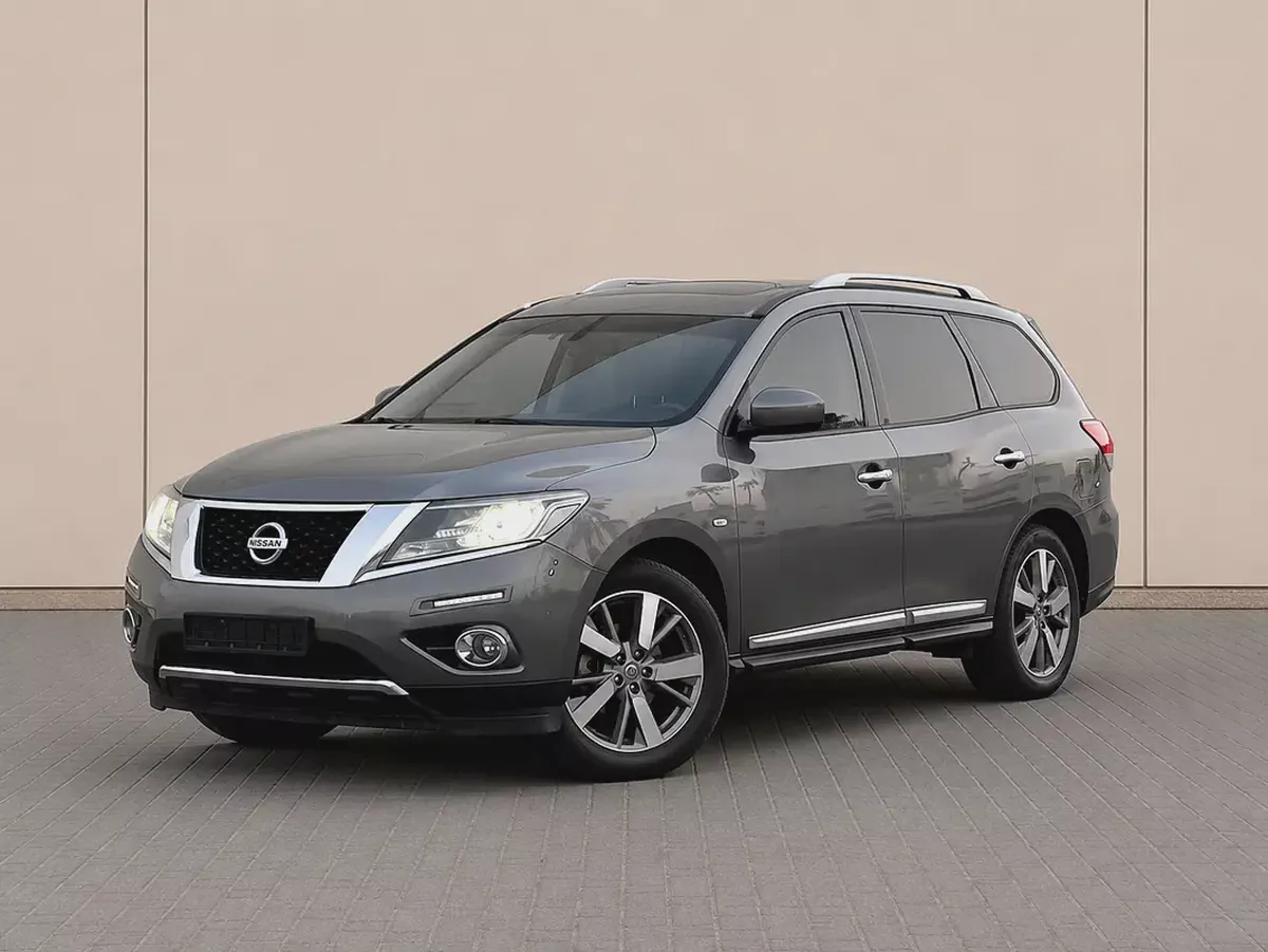 AED 901 P.M | Nissan Pathfinder SV 2016 GCC Specs
